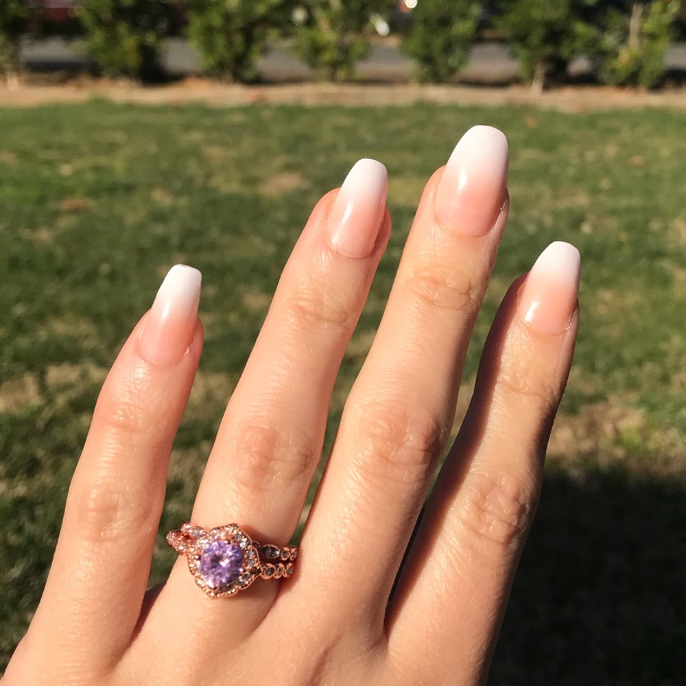 NEW Fashion Pink Zirconia Rings - Picture 5 of 6